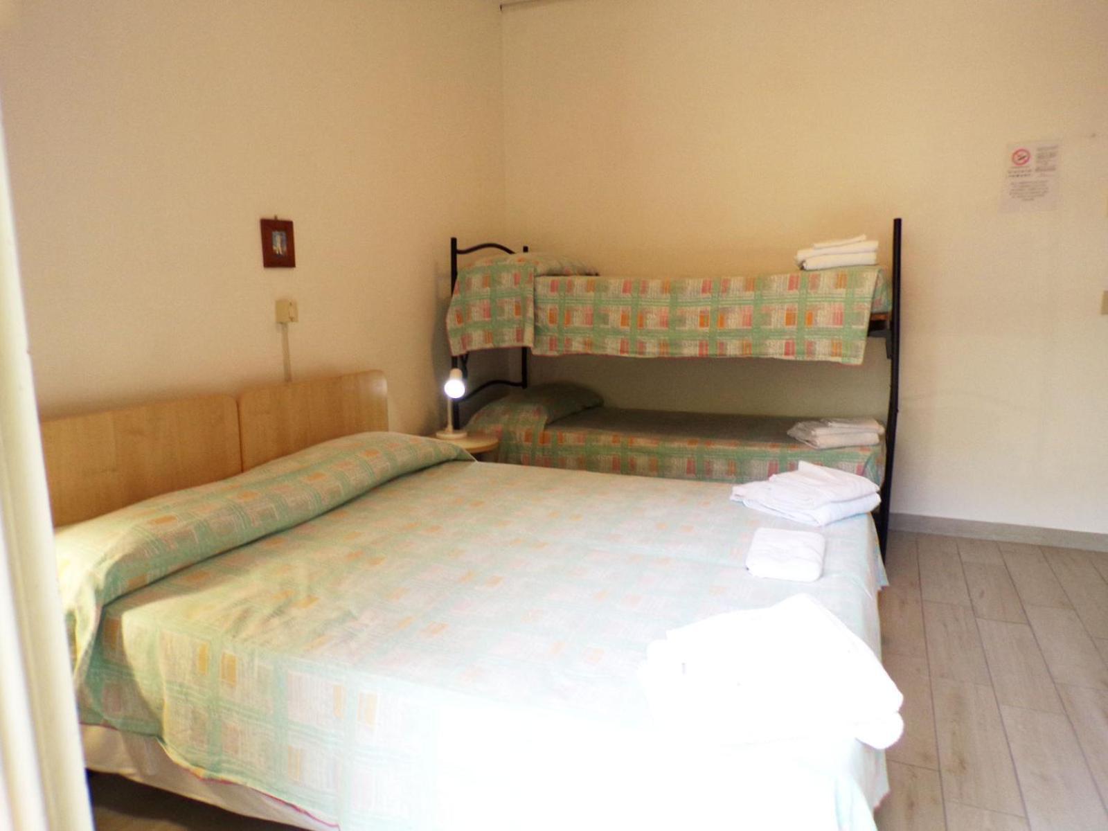 Hotel Esedra b&b con brunch fino a mezzogiorno Milano Marittima Esterno foto
