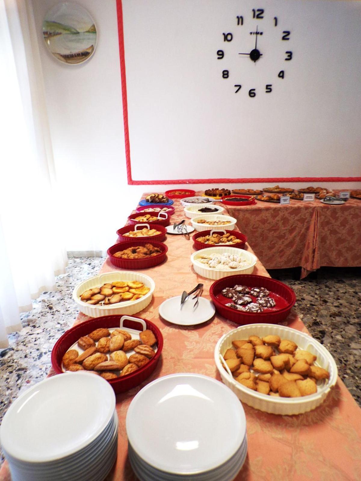Hotel Esedra b&b con brunch fino a mezzogiorno Milano Marittima Esterno foto