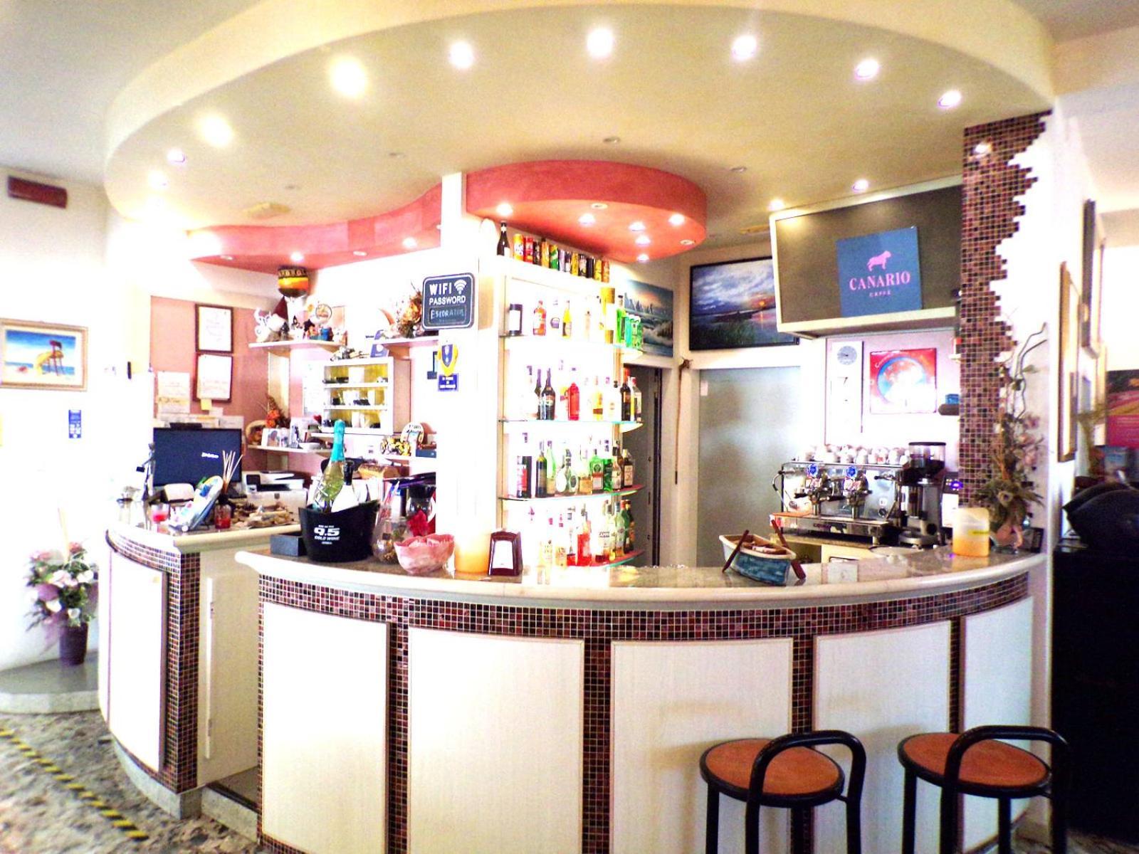 Hotel Esedra b&b con brunch fino a mezzogiorno Milano Marittima Esterno foto