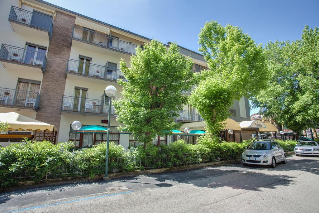 Hotel Esedra b&b con brunch fino a mezzogiorno Milano Marittima Esterno foto